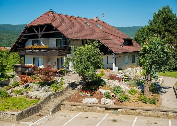 Zupancicev Hram 3* Dragatuš