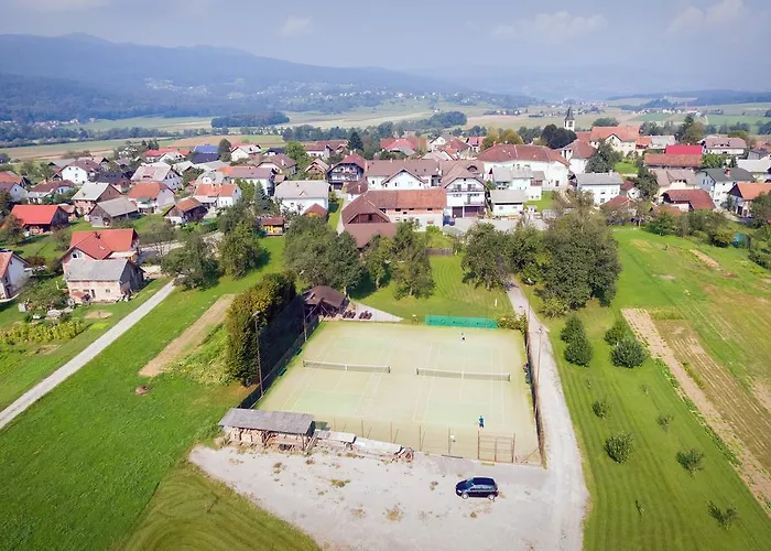 Zupancicev Hram 3* Dragatuš